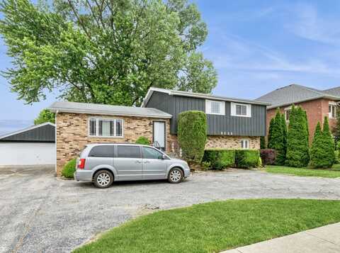 9335 Odell Avenue, Bridgeview, IL 60455