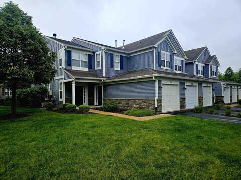 714 Woodewind Drive, Naperville, IL 60563