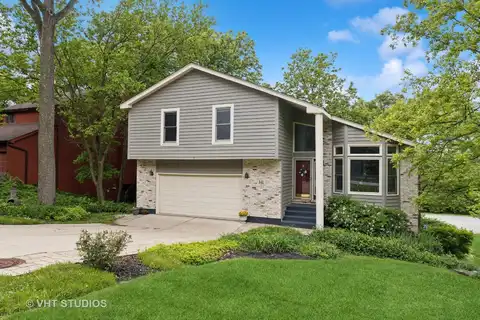 841 Bonnie Brae Lane, Bolingbrook, IL 60440