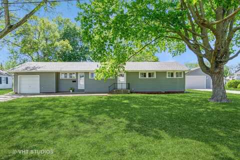 812 S. Center Street, Plano, IL 60545