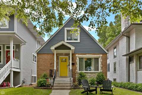 706 Wisconsin Avenue, Oak Park, IL 60304