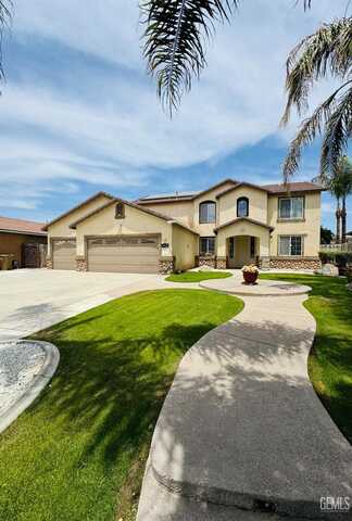 9420 Coney Island Drive, Bakersfield, CA 93311