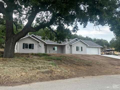 18671 Buckeye Place, Tehachapi, CA 93561