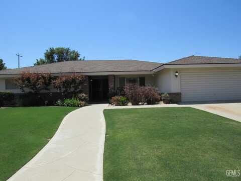 6701 Hooper Avenue, Bakersfield, CA 93308