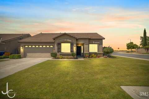 13421 Cheyenne Mountain Drive, Bakersfield, CA 93314