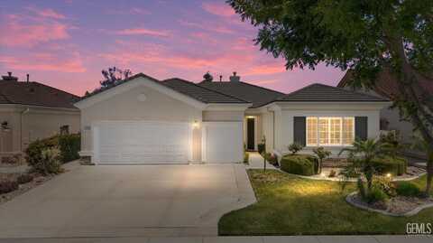 13802 Blossom Ridge Drive, Bakersfield, CA 93306