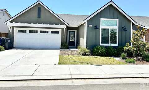 9009 Cloud Crest Way, Shafter, CA 93263