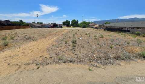 21617 Loop Street, Tehachapi, CA 93561