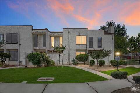 4804 Taurus Court, Bakersfield, CA 93309