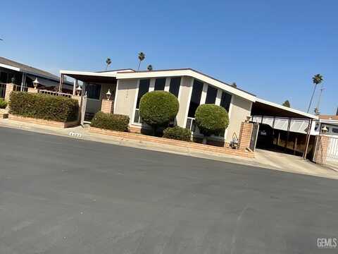 4404 Camelot Place, Bakersfield, CA 93301