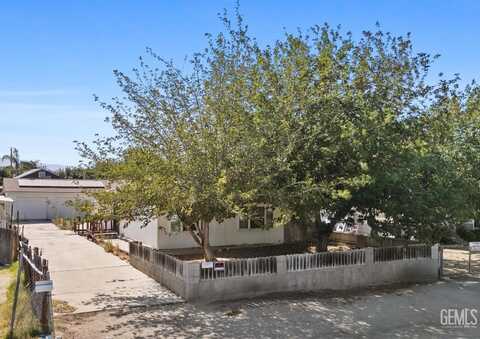 409 Van Buren Street, Taft, CA 93268