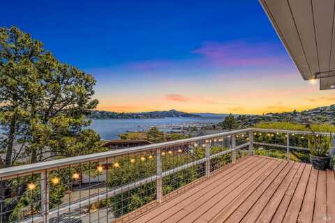231 Cazneau Avenue, Sausalito, CA 94965