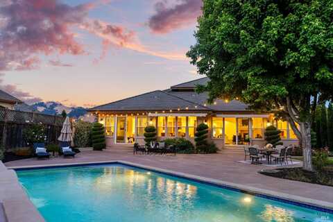 3439 Selene Court, Santa Rosa, CA 95404