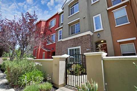 1756 Camino Real Way, Roseville, CA 95747