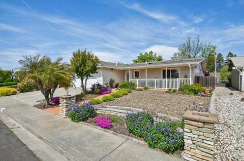 129 Isle Royale Circle, Vacaville, CA 95687