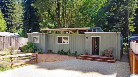 15550 Monte Rosa Avenue, Guerneville, CA 95446