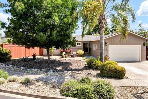 3042 Donna Drive, Napa, CA 94558