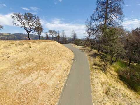 1002 Quietwater Ridge, Santa Rosa, CA 95404