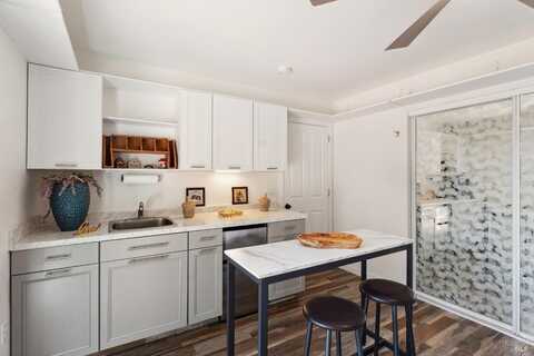 582 Fernando Drive, Novato, CA 94945