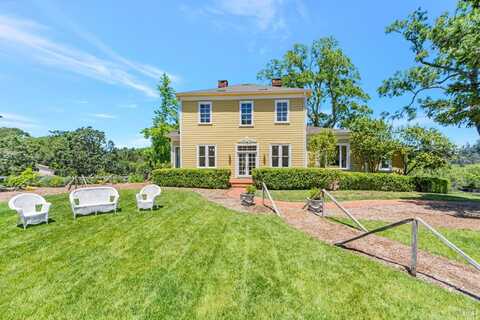1950 W. Dry Creek Road, Healdsburg, CA 95448