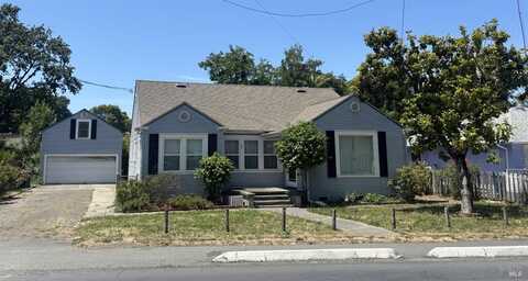 825 Burbank Avenue, Santa Rosa, CA 95407