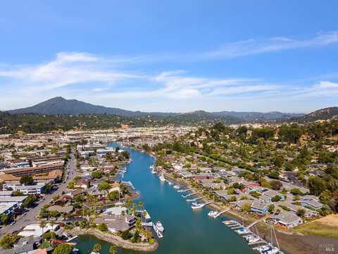 29 Porto Bello Drive, San Rafael, CA 94901