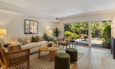 29 Porto Bello Drive, San Rafael, CA 94901