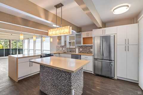 320 Via Casitas, Greenbrae, CA 94904