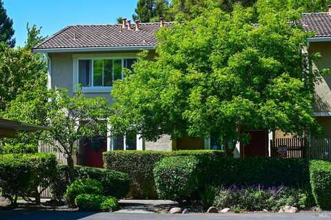 516 Santa Alicia Drive, Rohnert Park, CA 94928