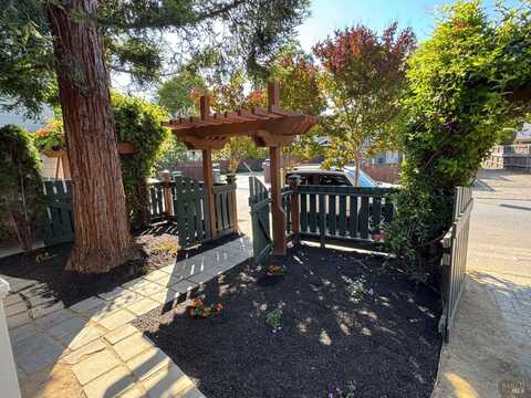1529 San Anselmo Avenue, San Anselmo, CA 94960