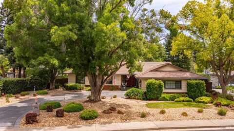 173 San Jose Court, Vacaville, CA 95688