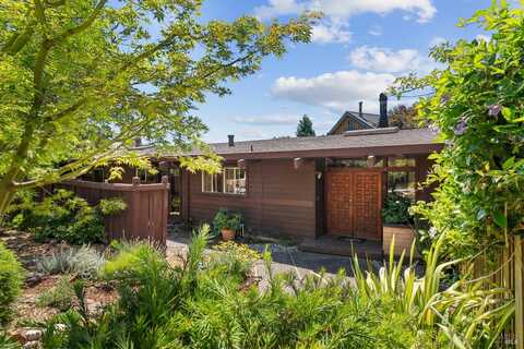 100 Toyon Drive, Fairfax, CA 94930