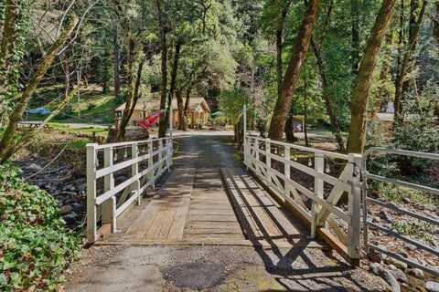 3150 Calistoga Road, Santa Rosa, CA 95404