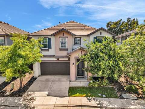 5037 Soprano Circle, Fairfield, CA 94534