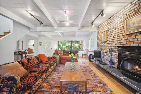 5953 Shoreline Highway, Bolinas, CA 94924