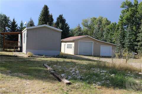 109 N 3rd Street, Roberts, MT 59068