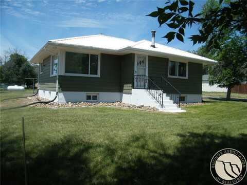 1123 2nd Street E, Roundup, MT 59072