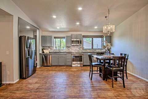 669 S 22nd Street W, Billings, MT 59102