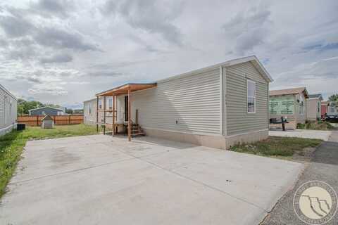 820 Piper Loop, Laurel, MT 59044