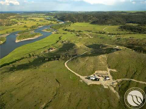 71 Hoppe Road, Columbus, MT 59019