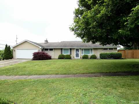 105 Shawnee Dr, Bedford, IN 47421