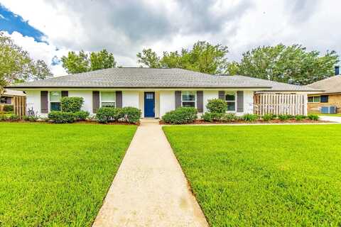 300 Ashland Dr, Thibodaux, LA 70301