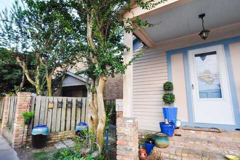 200 Lafaye, Thibodaux, LA 70301