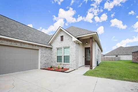 7044 Panama Canal Dr, Gonzales, LA 70737