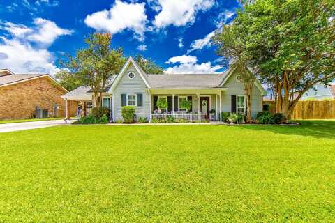 204 Lake Crescent Circle, Houma, LA 70360