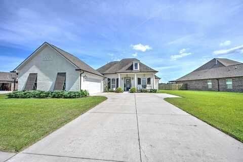 298 Royal Oak Blvd, Thibodaux, LA 70301