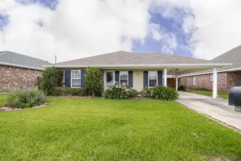 385 Garden View Dr, Houma, LA 70364