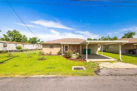 434 St Louis St, Raceland, LA 70394