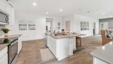 1745 Holly Trails, Sour Lake, TX 77659