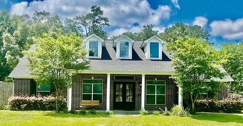 110 Cheltenham St, Lumberton, TX 77657